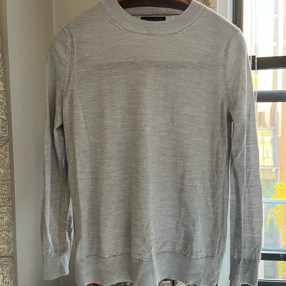 Banana Republic Extra Fine Merino Wool Sweater - Gray